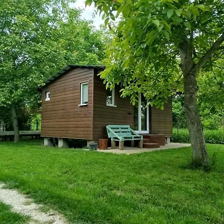 Panna Tanya Kisház Сasa de vacaciones *