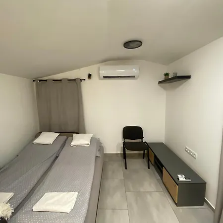 Panna Tanya Kishaz Tahitófalu